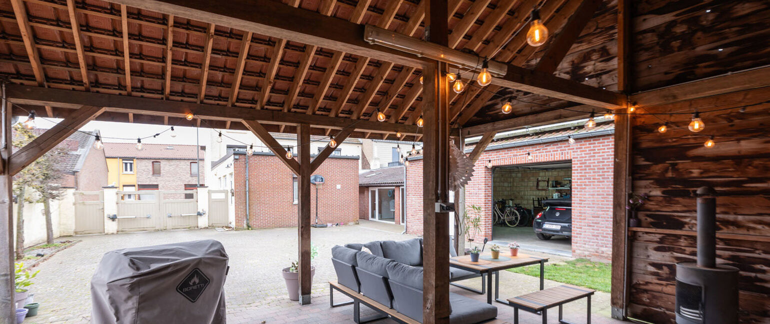 Gebouw voor gemengd gebruik te koop in Dilsen-Stokkem