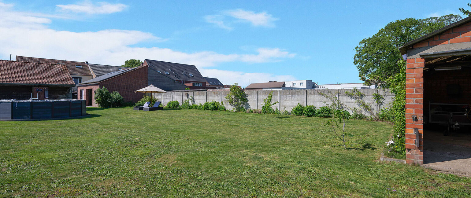 Gebouw voor gemengd gebruik te koop in Dilsen-Stokkem