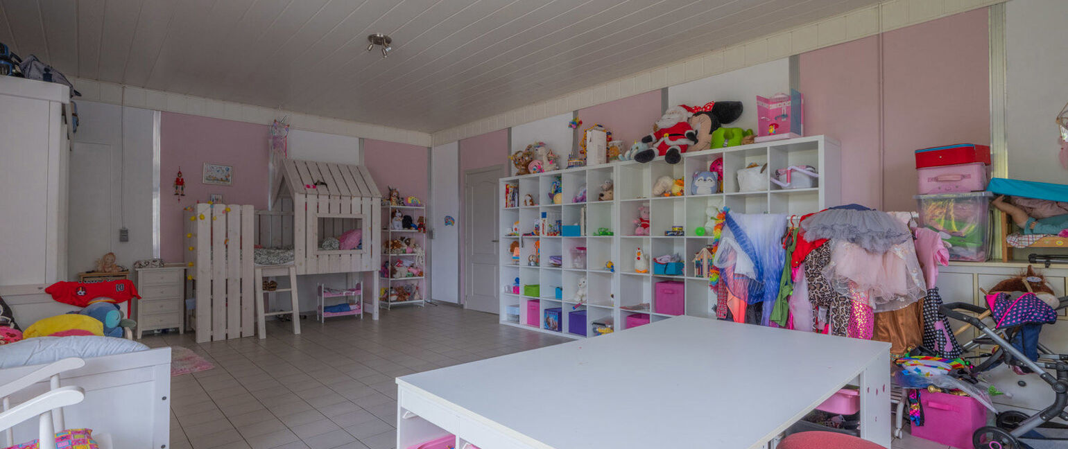 Gebouw voor gemengd gebruik te koop in Dilsen-Stokkem