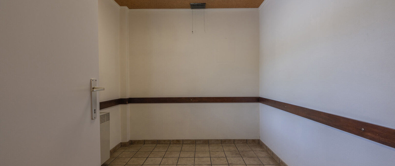 Gebouw voor gemengd gebruik te koop in Dilsen-Stokkem