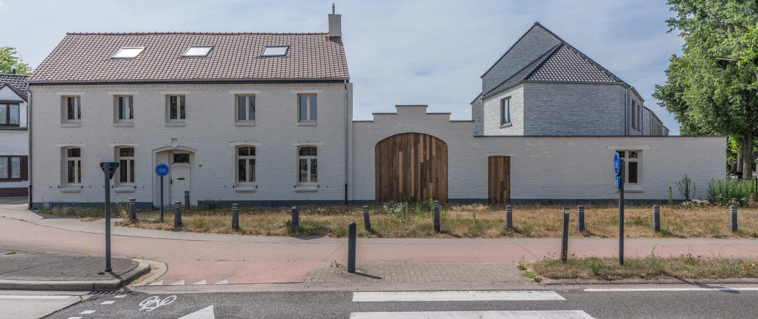 Gebouw voor gemengd gebruik te koop in Dilsen-Stokkem