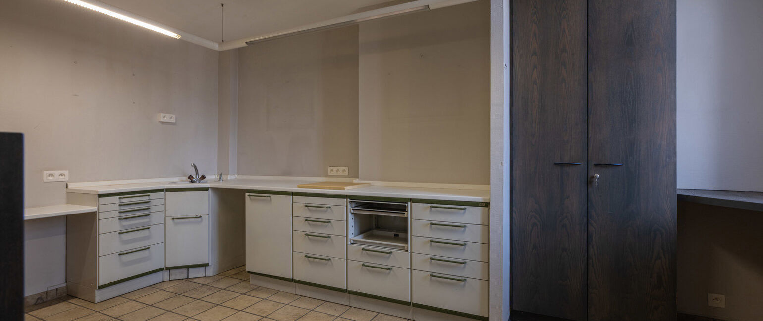 Gebouw voor gemengd gebruik te koop in Dilsen-Stokkem
