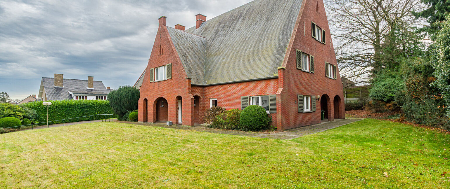 Gebouw voor gemengd gebruik te koop in Heers