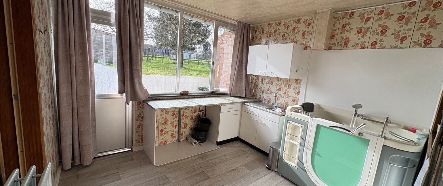 Gebouw voor gemengd gebruik te koop in Heers