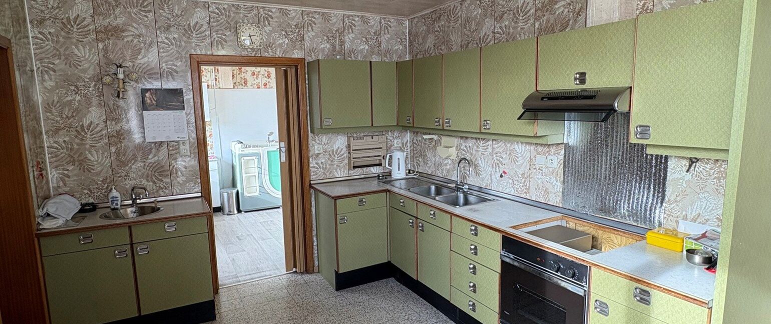 Gebouw voor gemengd gebruik te koop in Heers