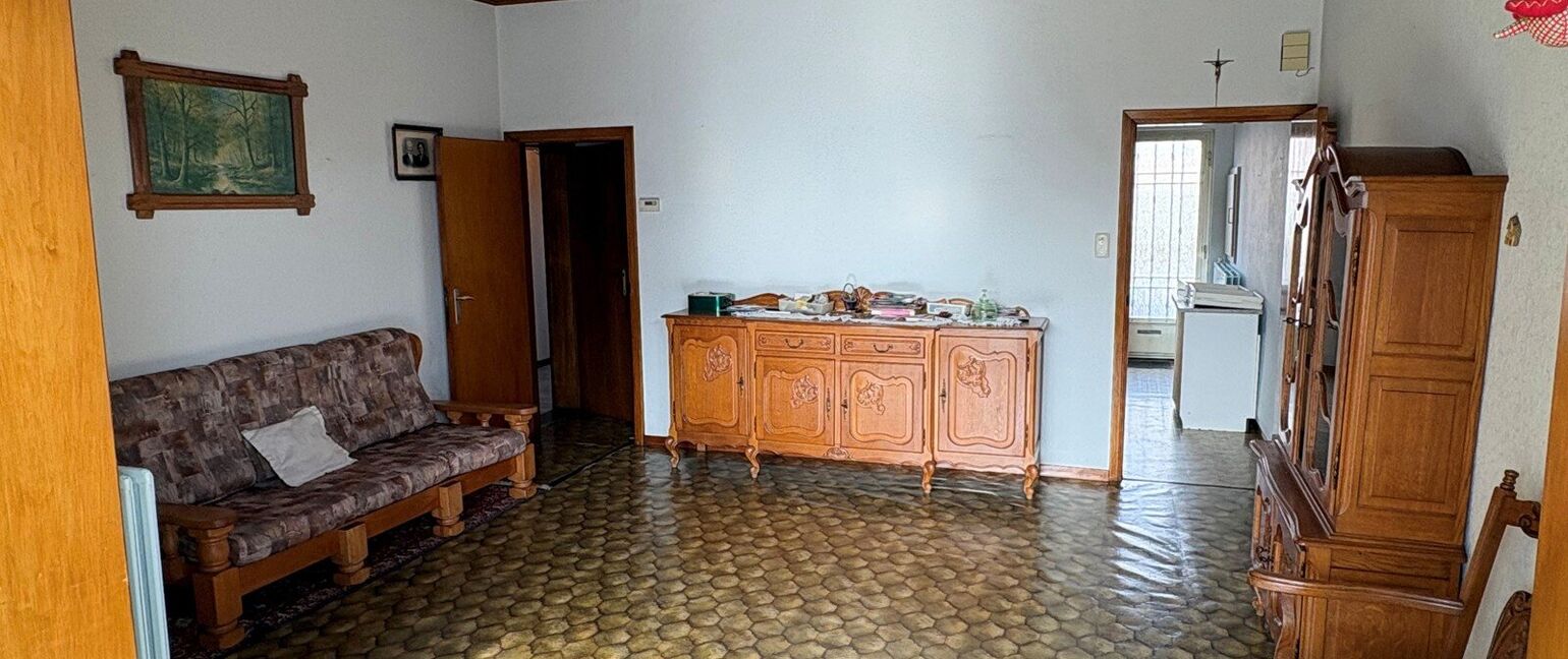 Gebouw voor gemengd gebruik te koop in Heers