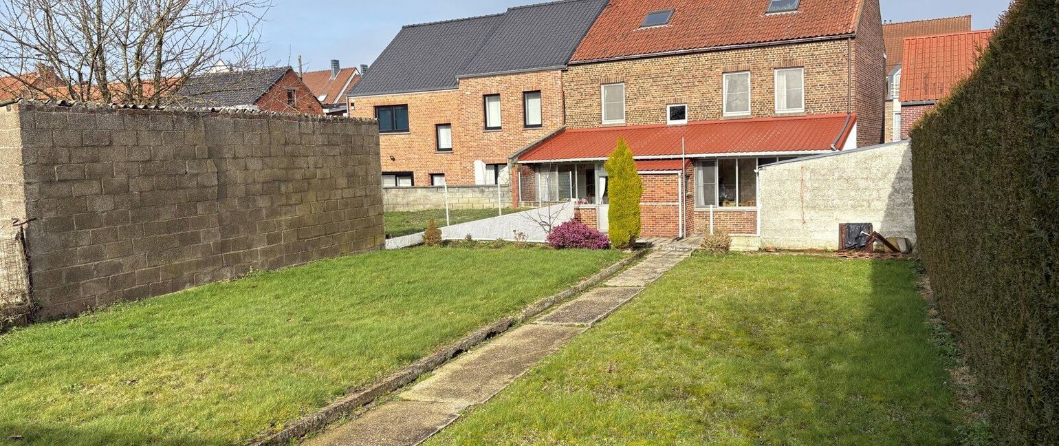 Gebouw voor gemengd gebruik te koop in Heers