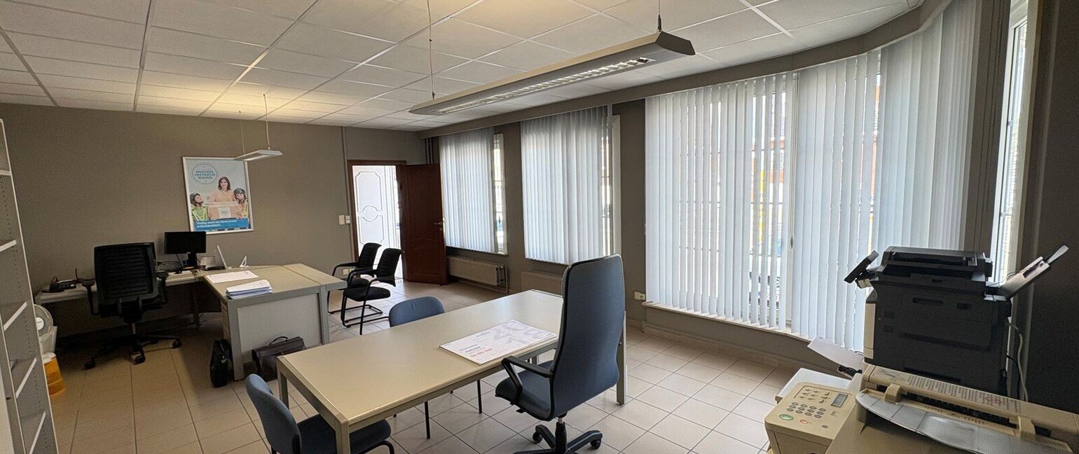Gebouw voor gemengd gebruik te koop in Heers