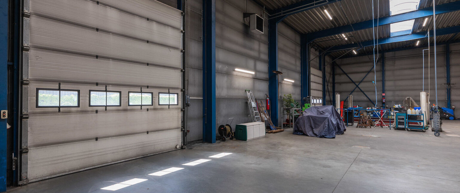 Gebouw voor gemengd gebruik te koop in Kinrooi