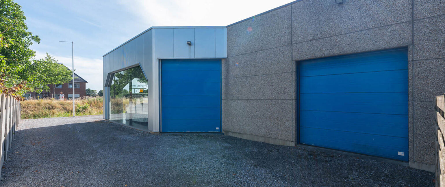 Gebouw voor gemengd gebruik te koop in Kinrooi