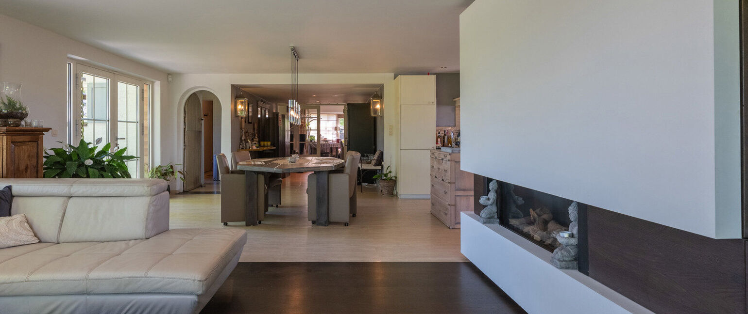 Gebouw voor gemengd gebruik te koop in Lanaken