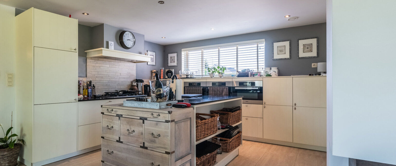 Gebouw voor gemengd gebruik te koop in Lanaken