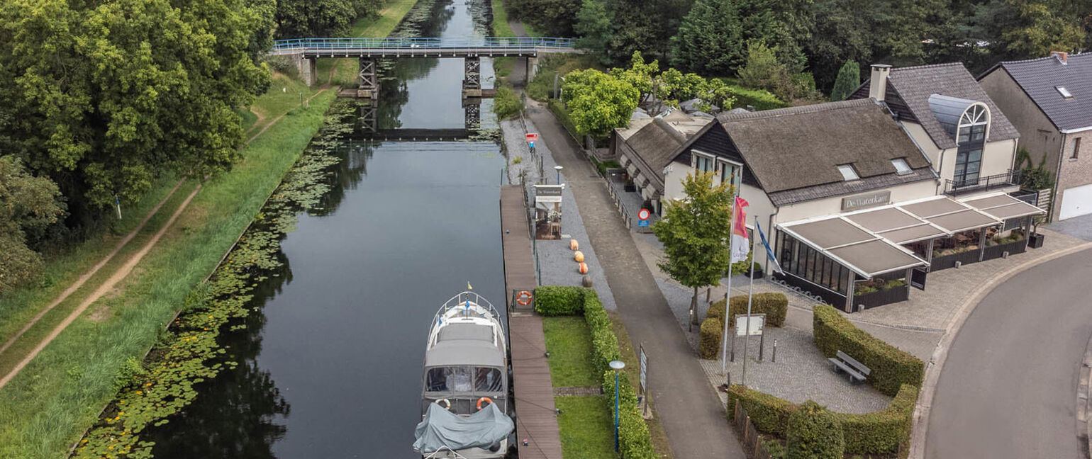Gebouw voor gemengd gebruik te koop in Lommel