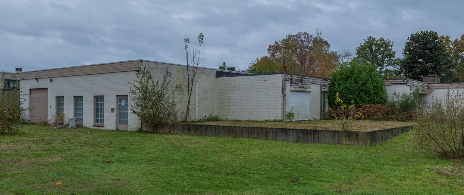 Gebouw voor gemengd gebruik te koop in Maaseik