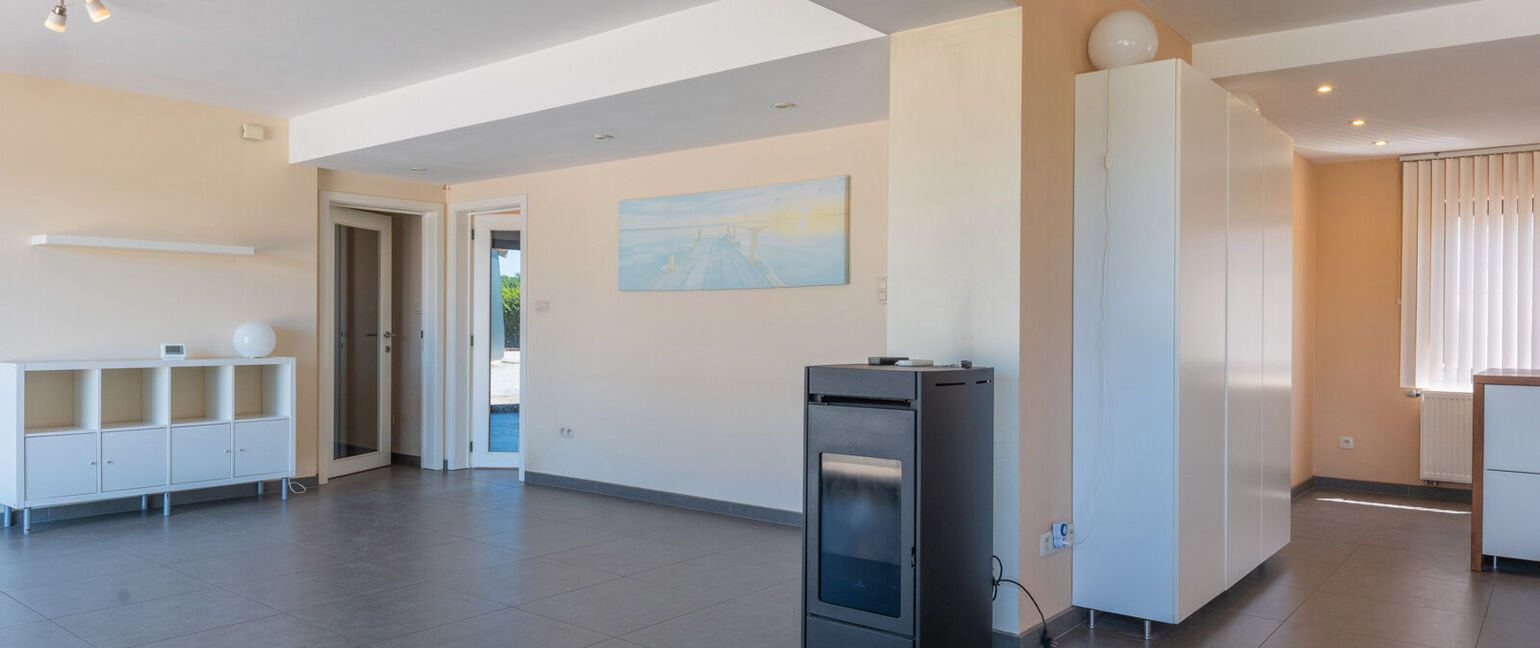 Gebouw voor gemengd gebruik te koop in Maaseik