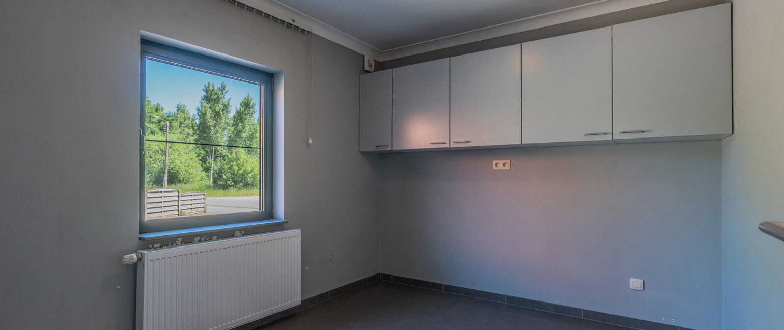 Gebouw voor gemengd gebruik te koop in Maaseik
