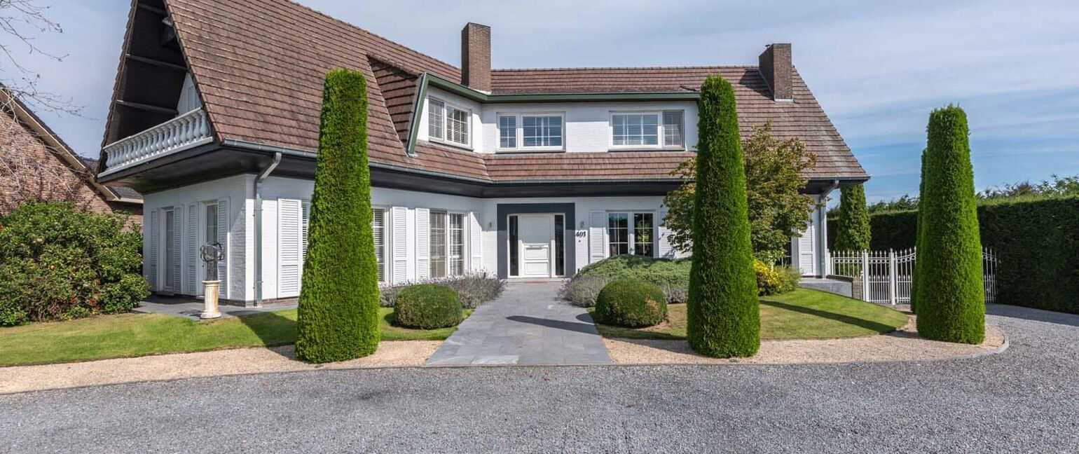 Gebouw voor gemengd gebruik te koop in Maaseik