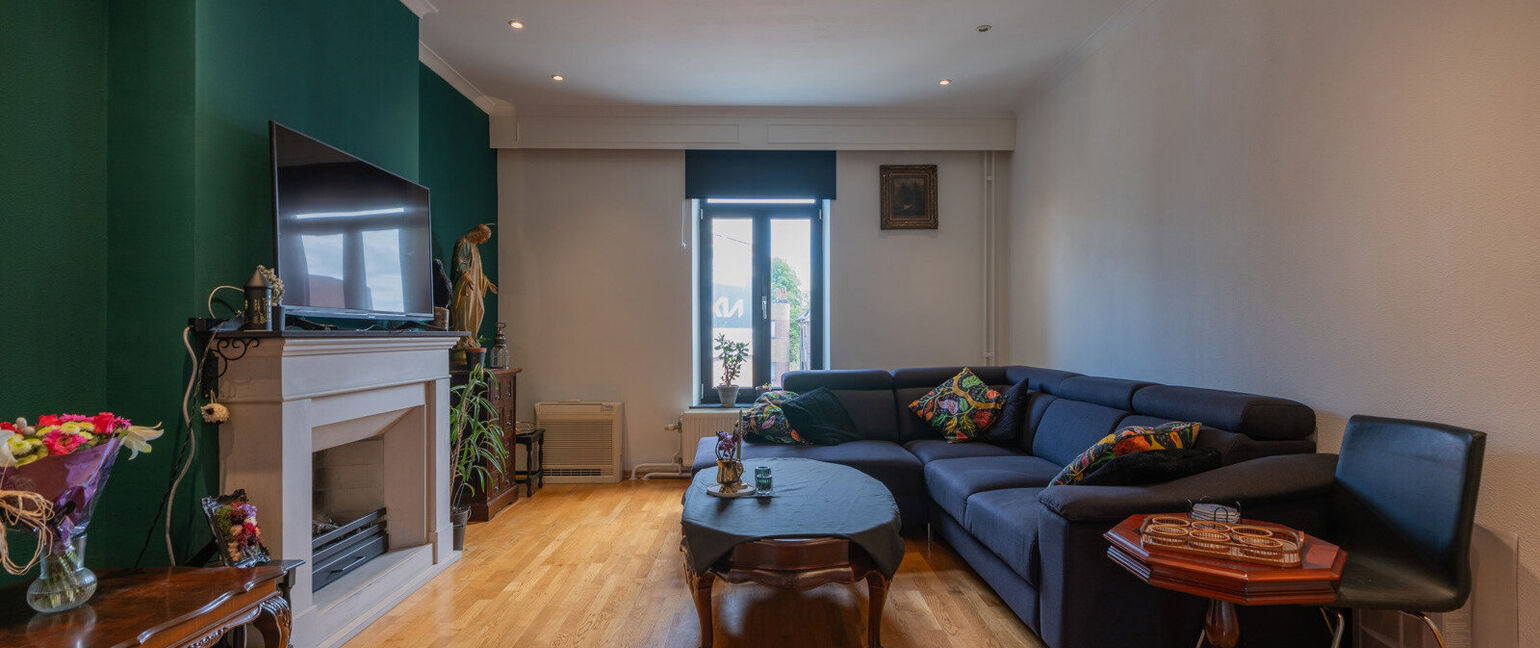 Gebouw voor gemengd gebruik te koop in Maaseik