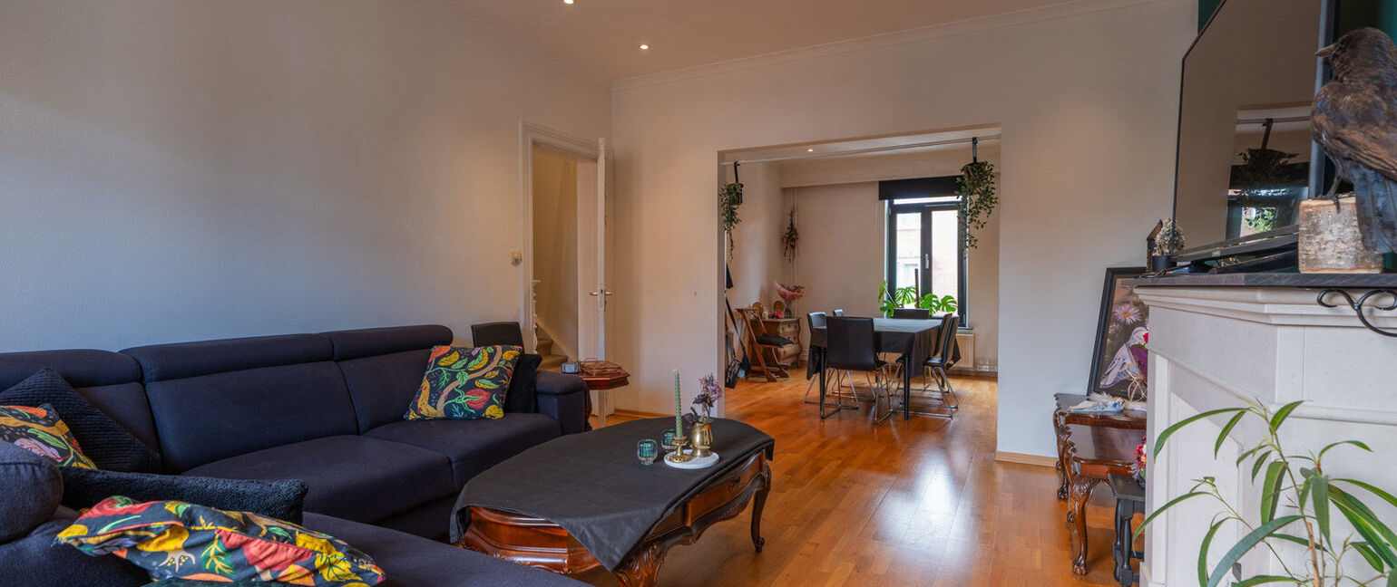 Gebouw voor gemengd gebruik te koop in Maaseik