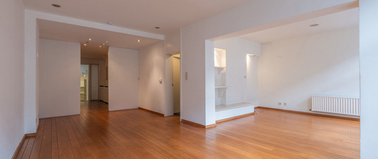 Gebouw voor gemengd gebruik te koop in Maaseik