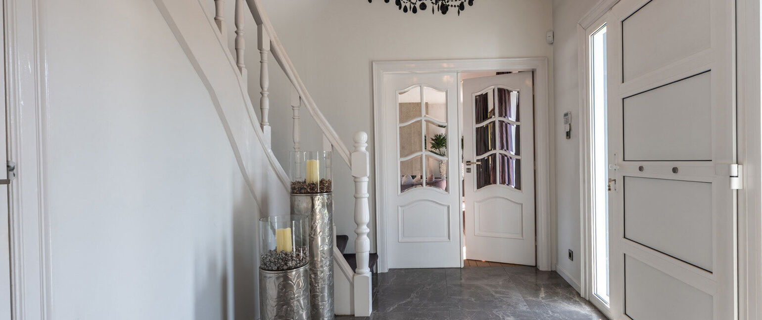 Gebouw voor gemengd gebruik te koop in Maaseik