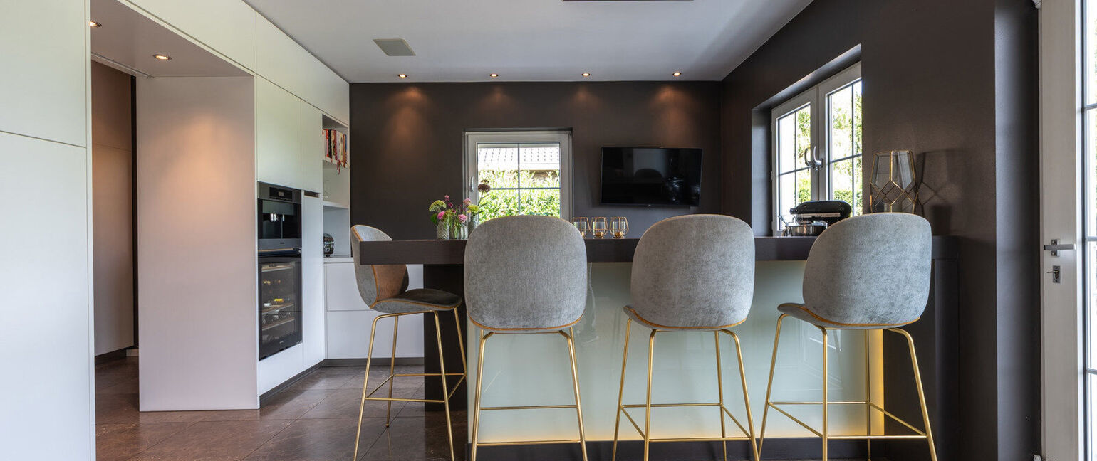 Gebouw voor gemengd gebruik te koop in Maaseik