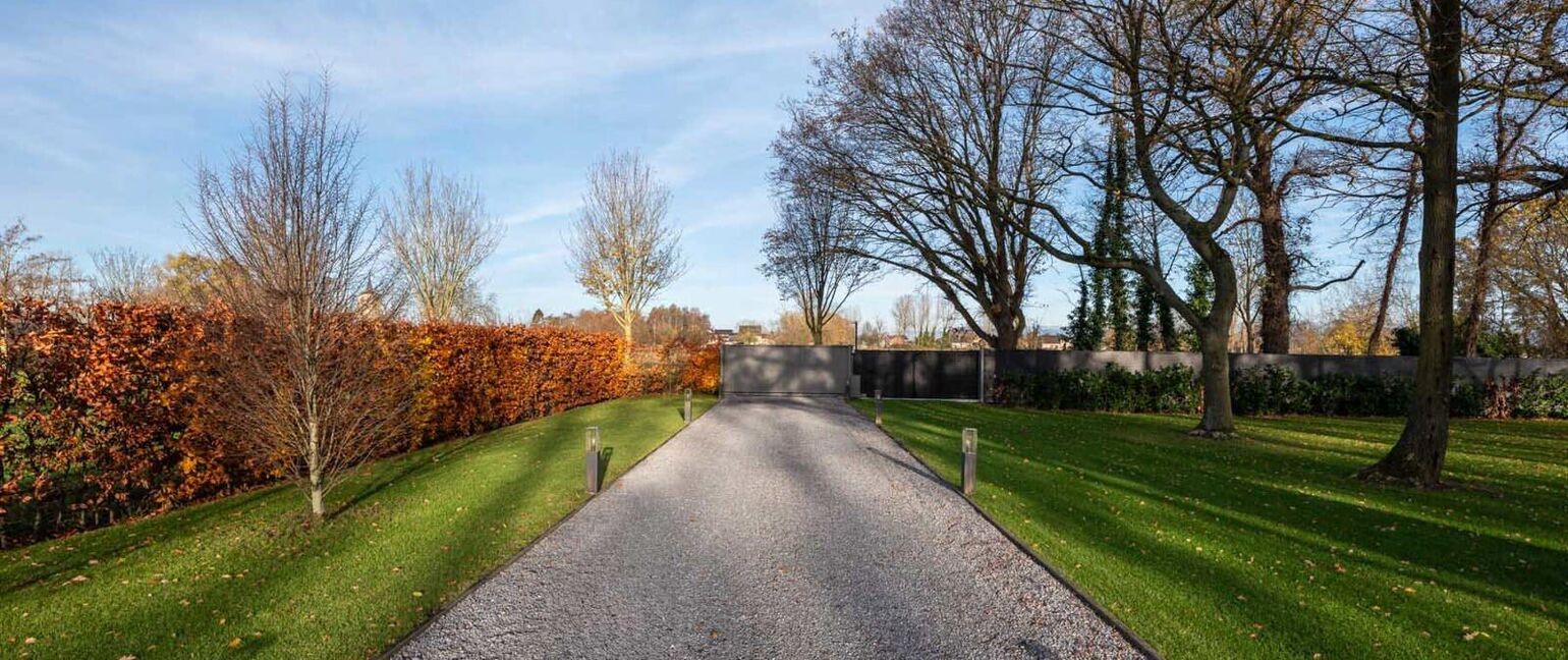 Gebouw voor gemengd gebruik te koop in Maaseik