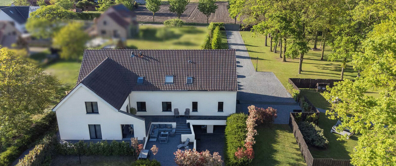 Gebouw voor gemengd gebruik te koop in Maaseik