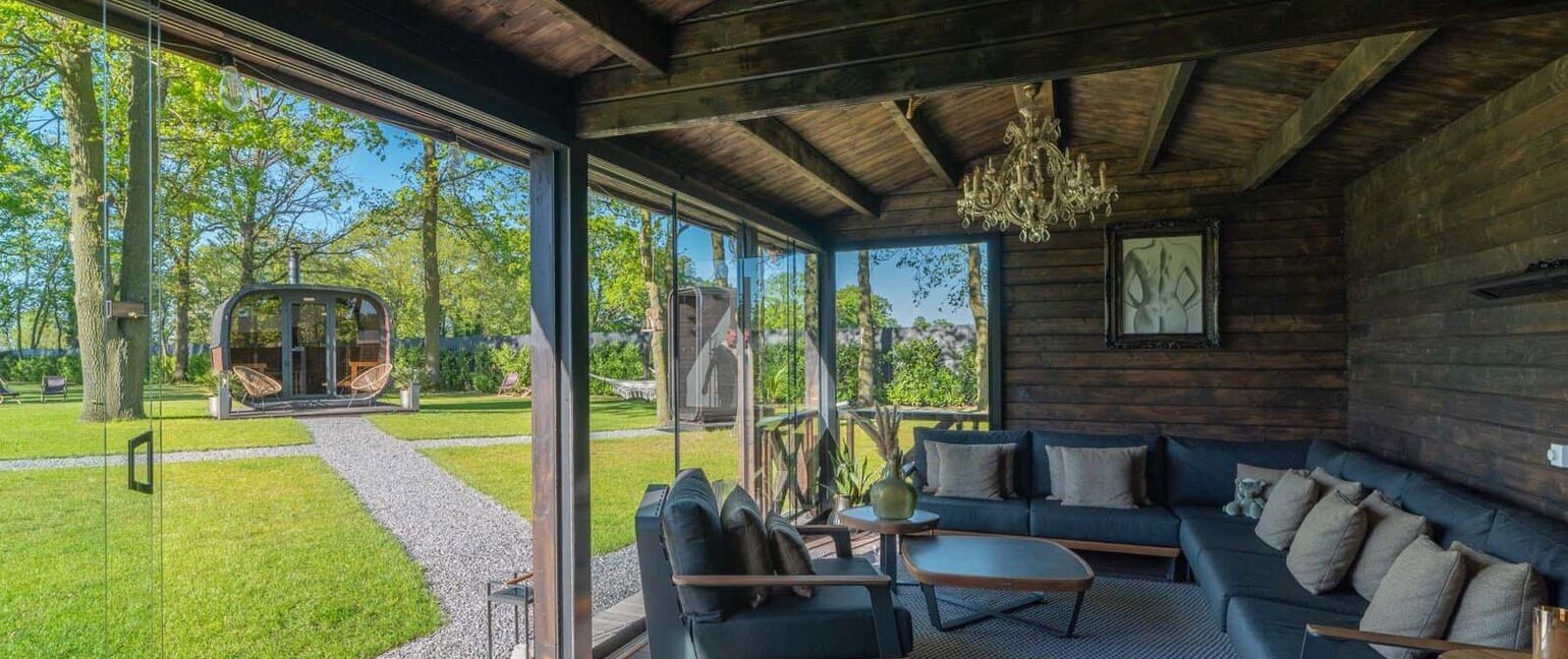 Gebouw voor gemengd gebruik te koop in Maaseik