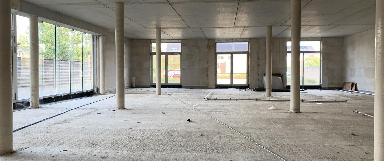 Gebouw voor gemengd gebruik te koop in Maasmechelen