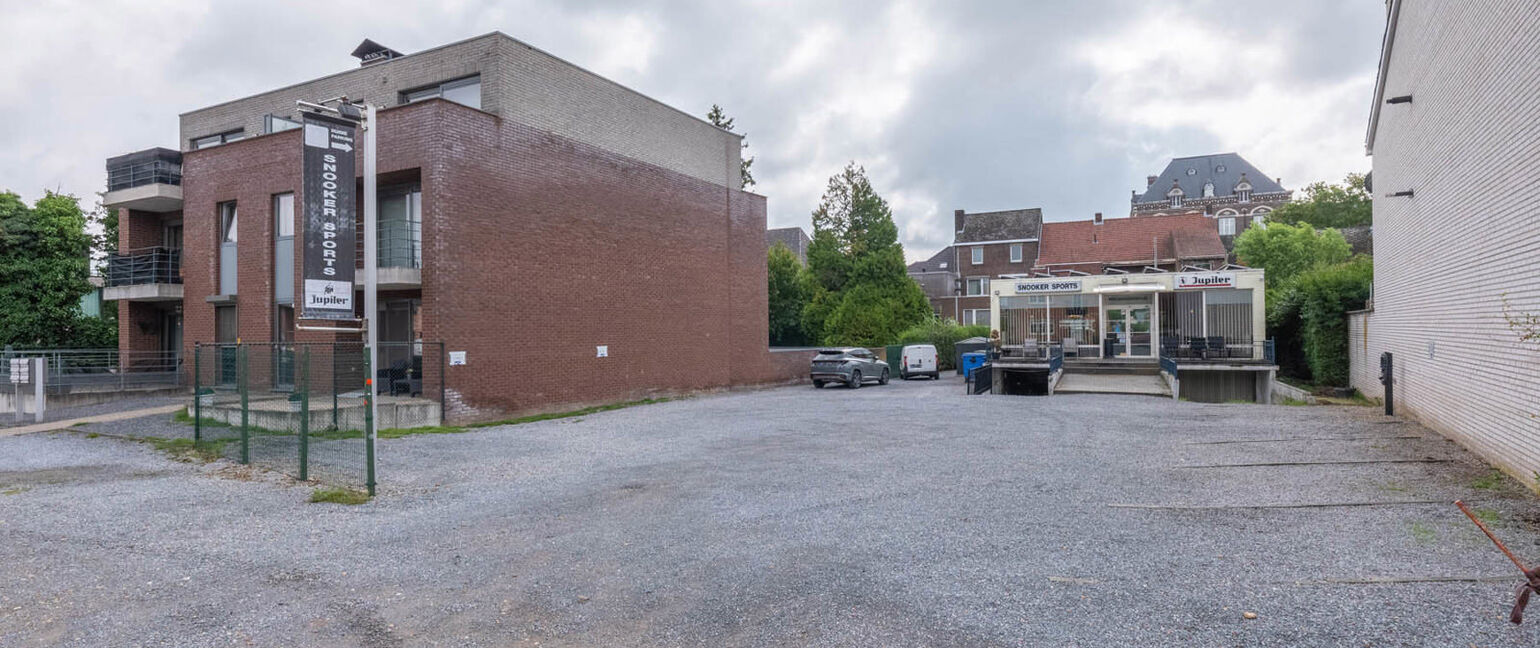 Gebouw voor gemengd gebruik te koop in Maasmechelen