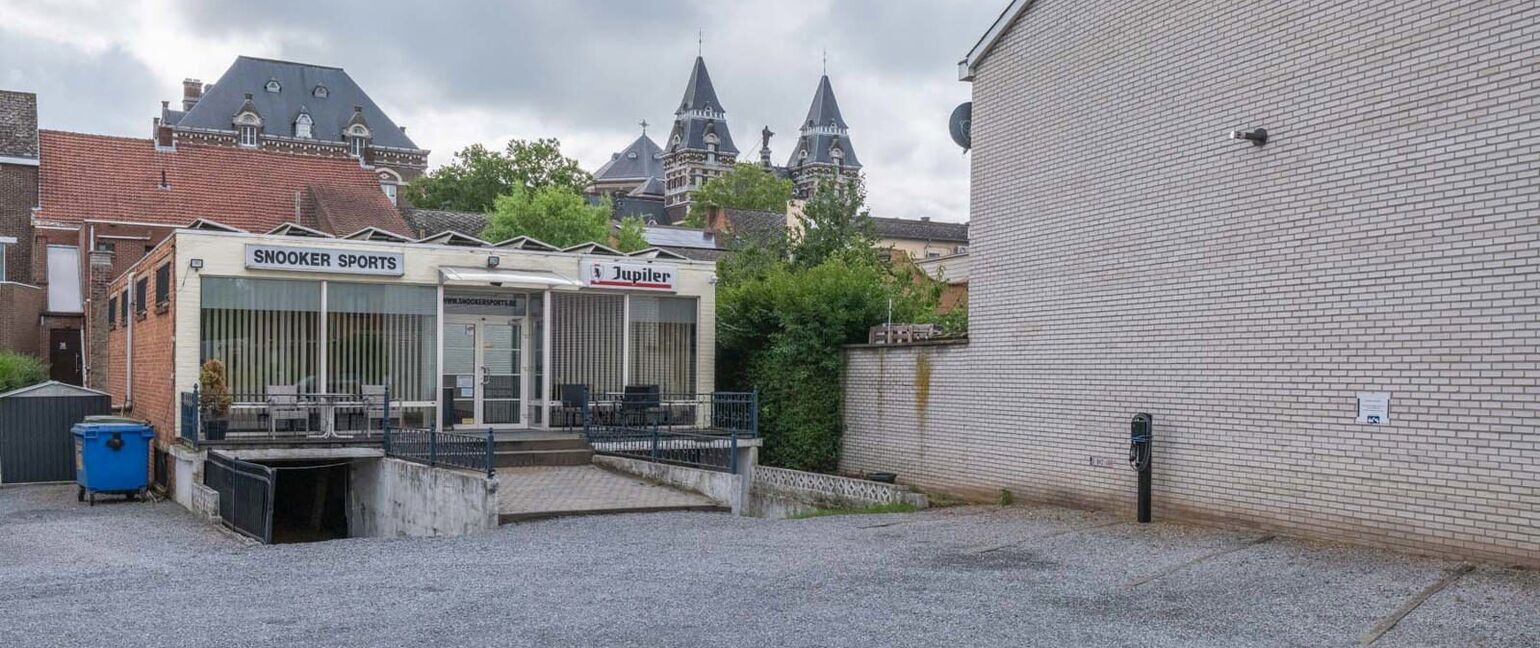 Gebouw voor gemengd gebruik te koop in Maasmechelen