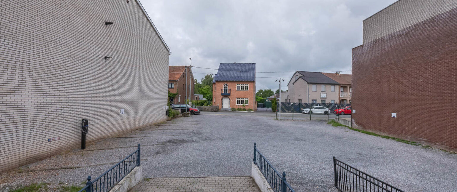 Gebouw voor gemengd gebruik te koop in Maasmechelen