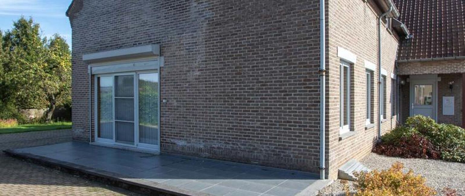 Gebouw voor gemengd gebruik te koop in Maasmechelen