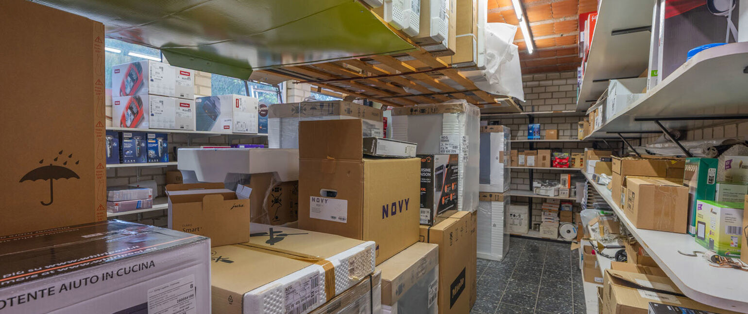 Gebouw voor gemengd gebruik te koop in Meeuwen-Gruitrode