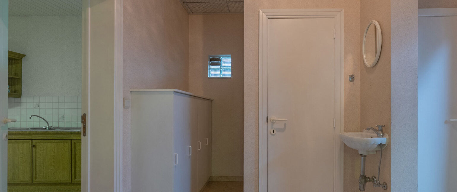 Gebouw voor gemengd gebruik te koop in Oudsbergen