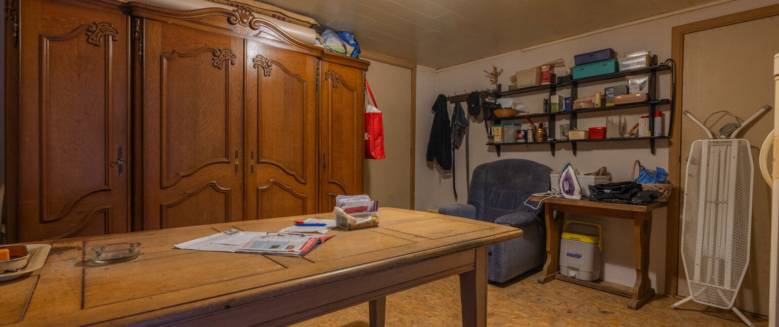 Gebouw voor gemengd gebruik te koop in Oudsbergen