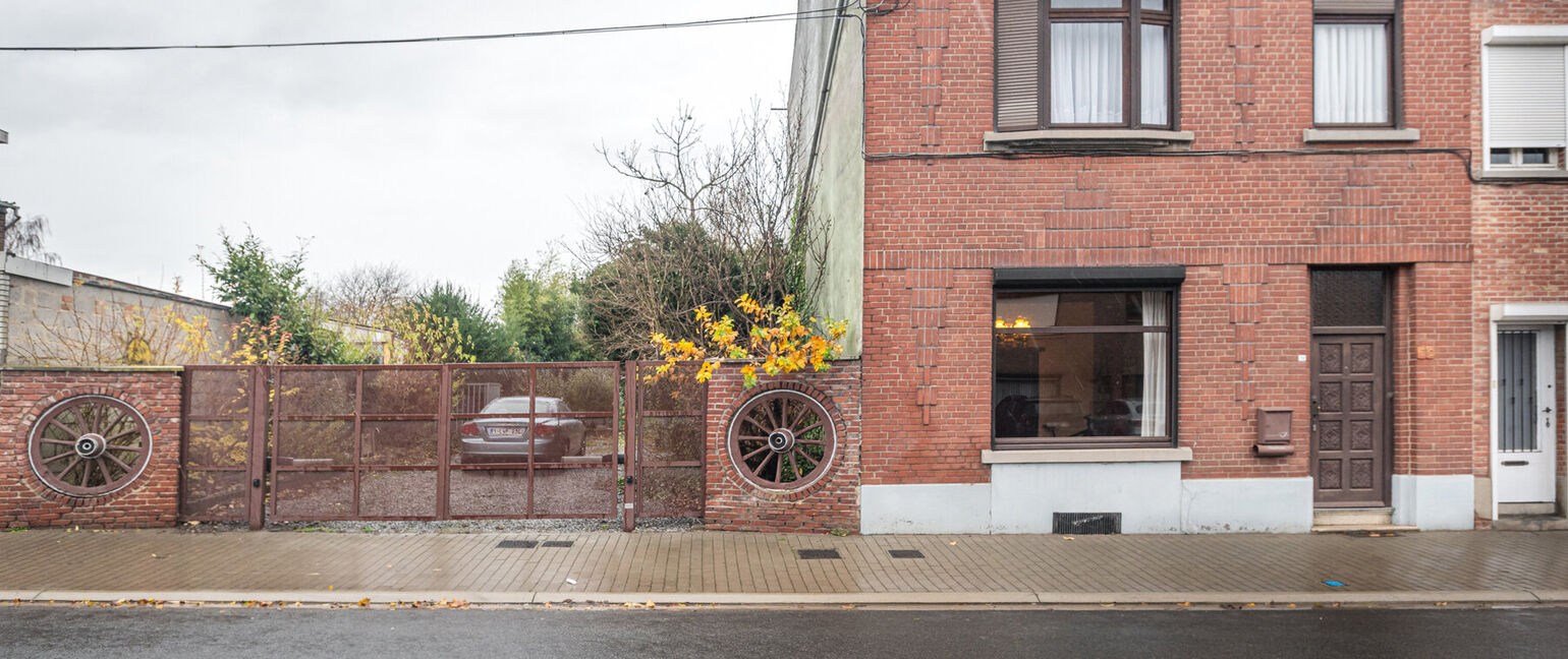 Gebouw voor gemengd gebruik te koop in Sint-Truiden