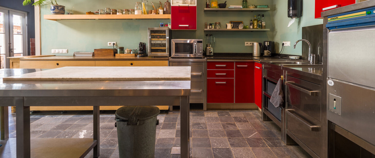 Gebouw voor gemengd gebruik te koop in Voeren