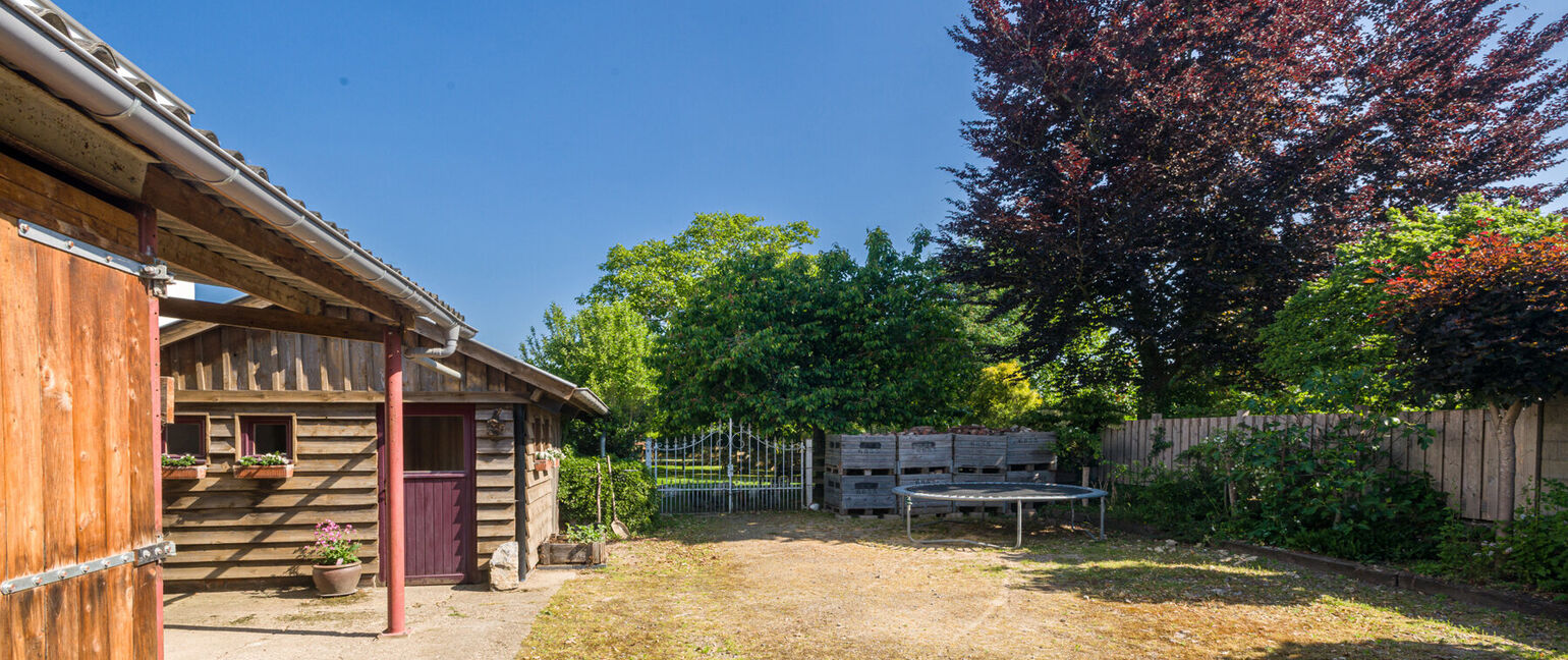 Gebouw voor gemengd gebruik te koop in Voeren
