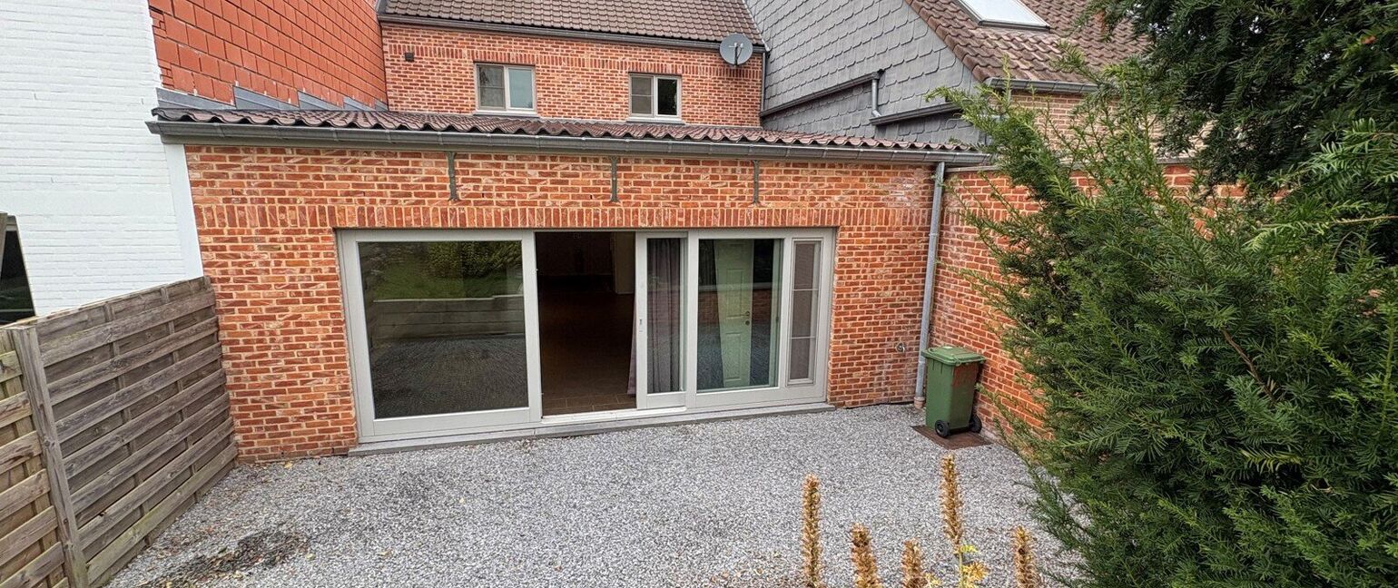 Gelijkvloerse verd. + tuin te koop in Heers