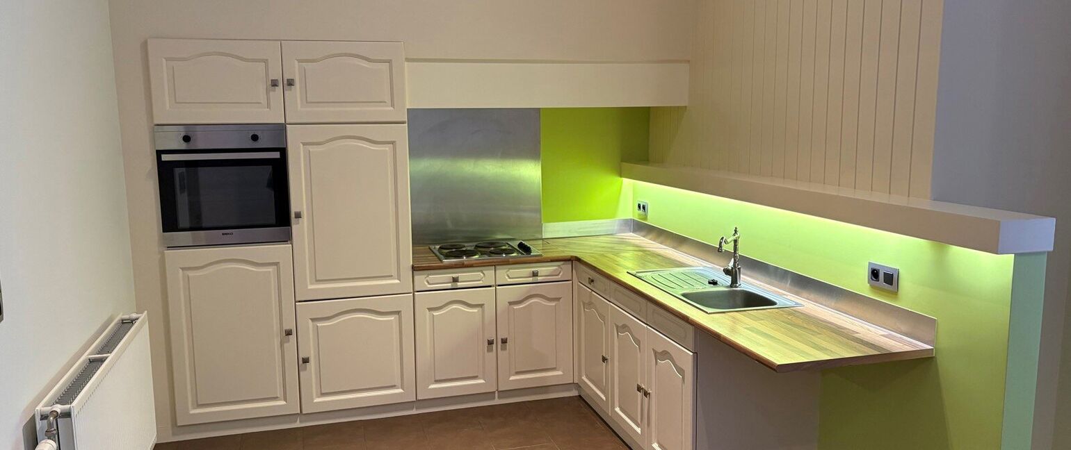 Gelijkvloerse verd. + tuin te koop in Heers