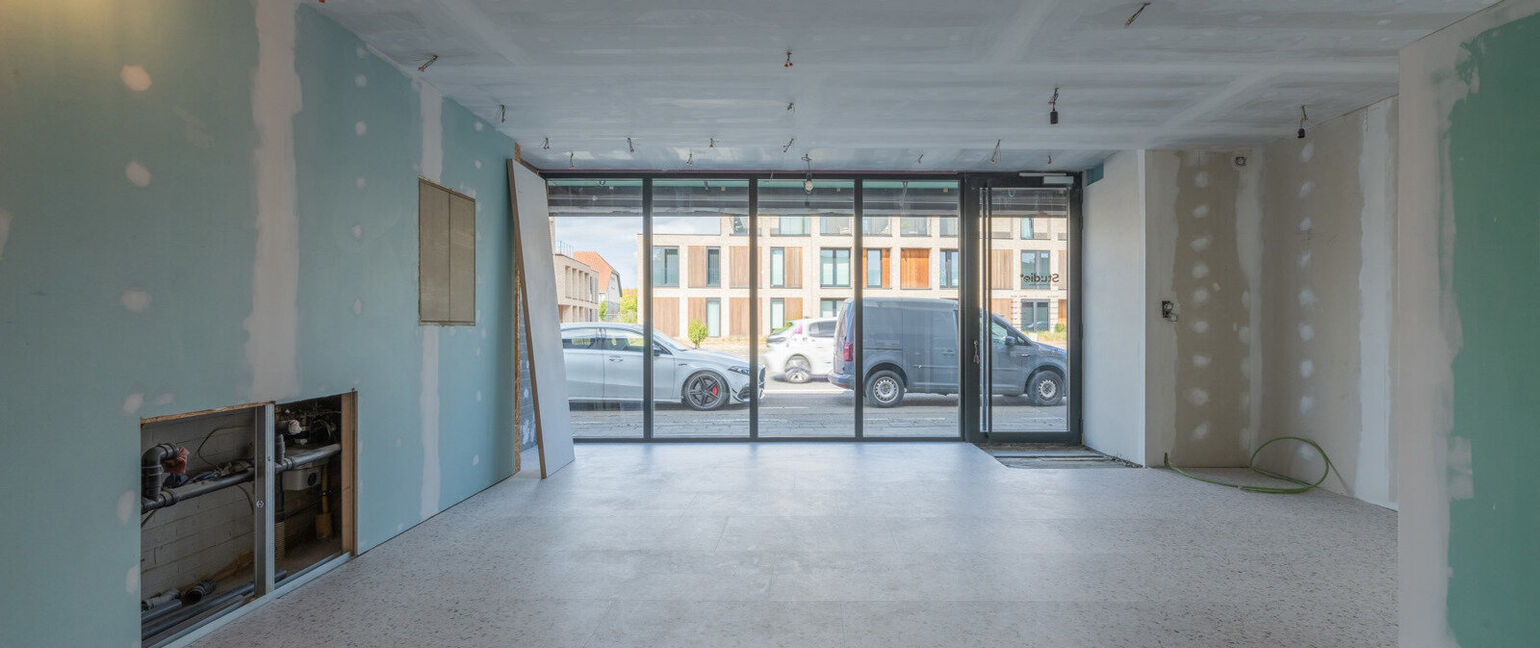 Individuele handelszaak te huur in Dilsen-Stokkem