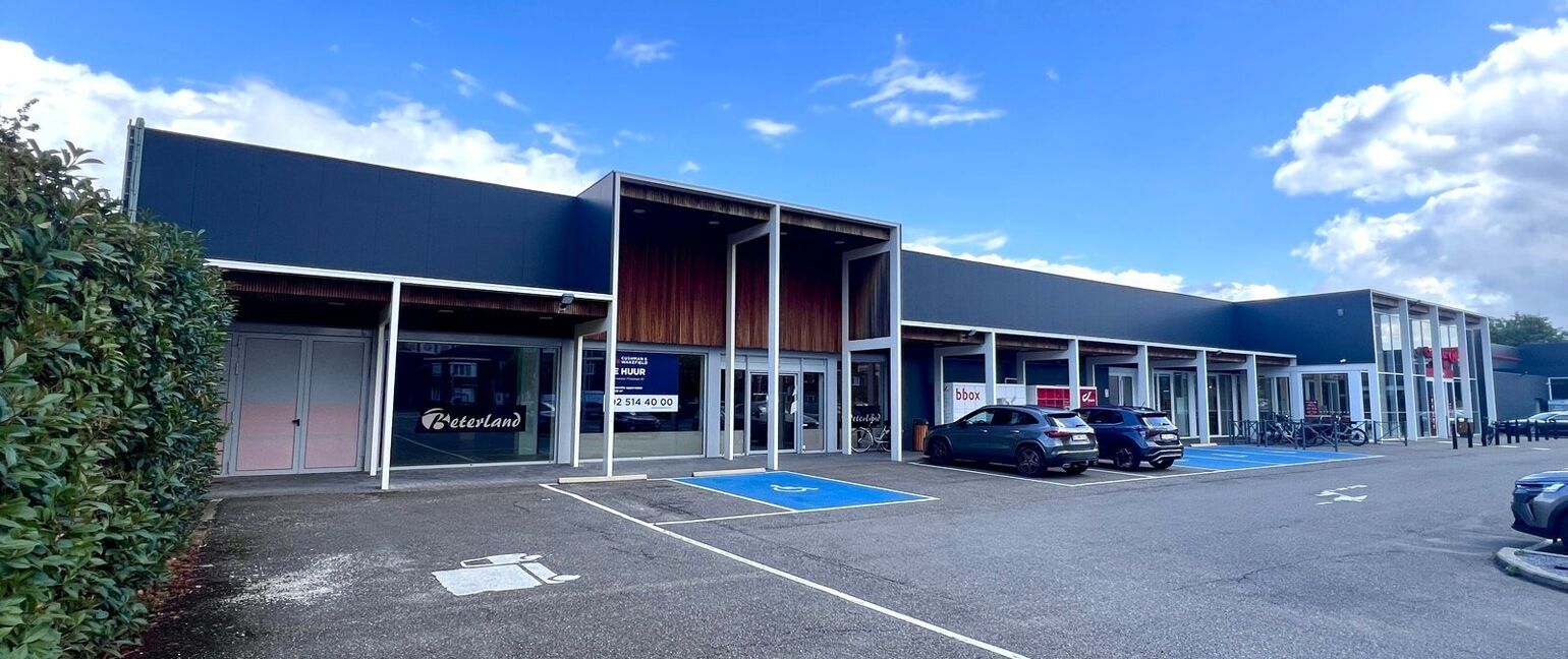 Individuele handelszaak te huur in Maaseik