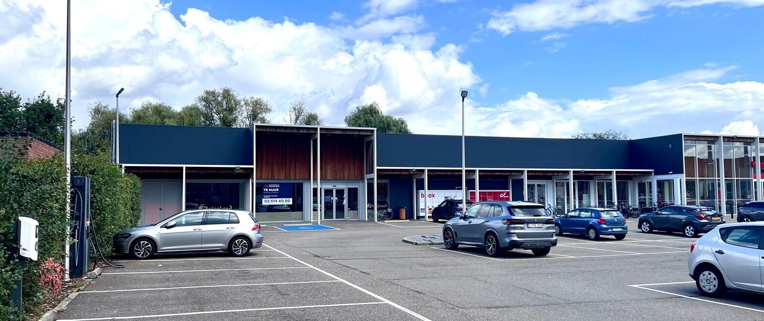 Individuele handelszaak te huur in Maaseik