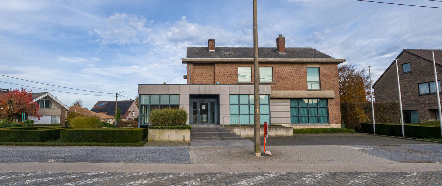 Individuele handelszaak te koop in Heers