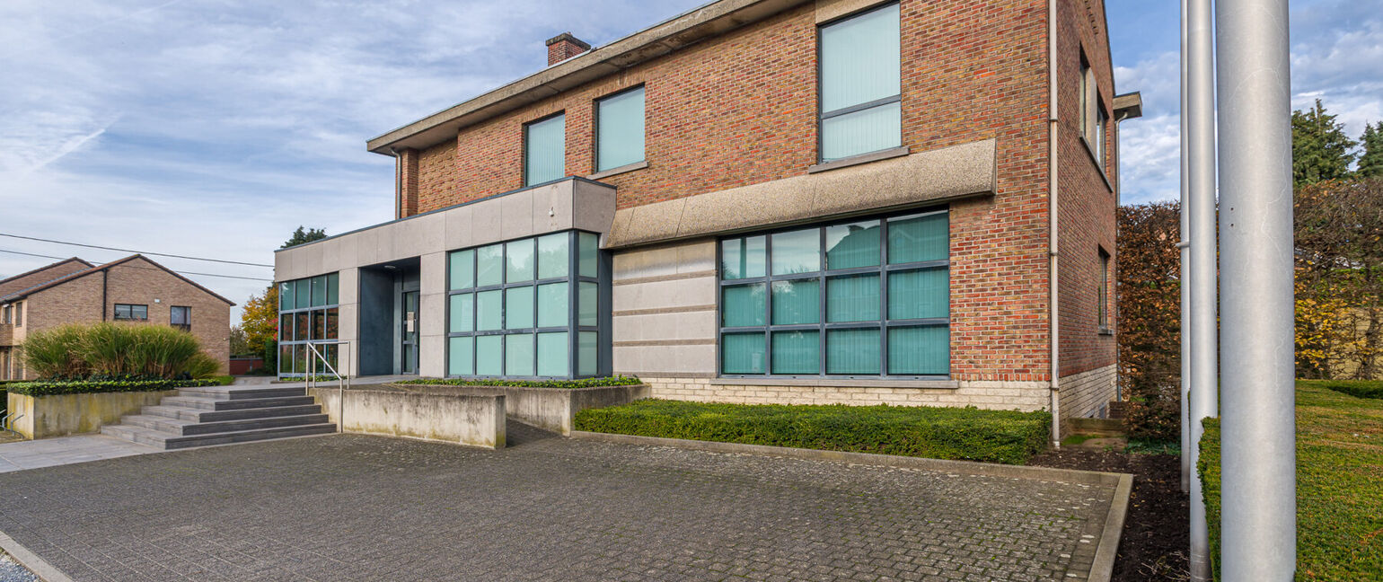 Individuele handelszaak te koop in Heers