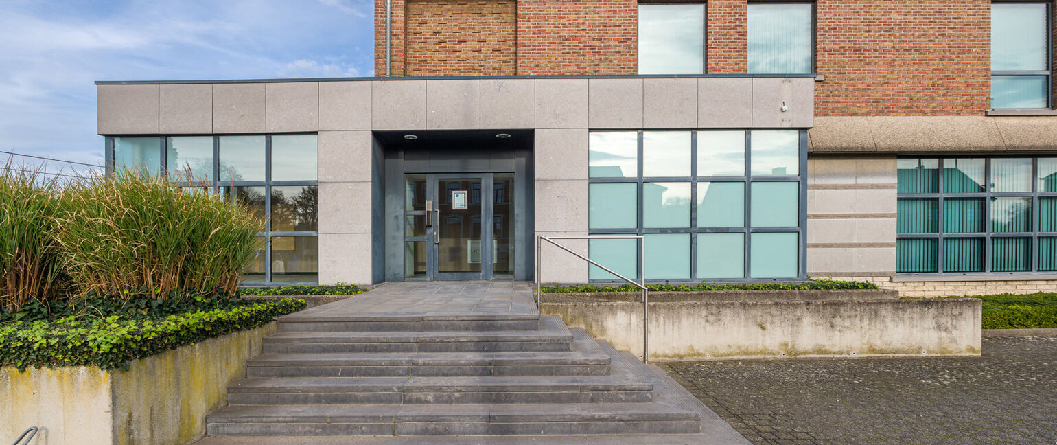 Individuele handelszaak te koop in Heers