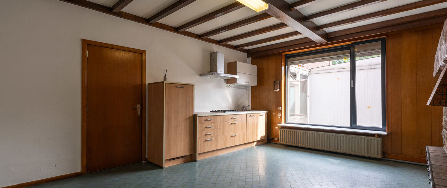 Individuele handelszaak te koop in Maaseik