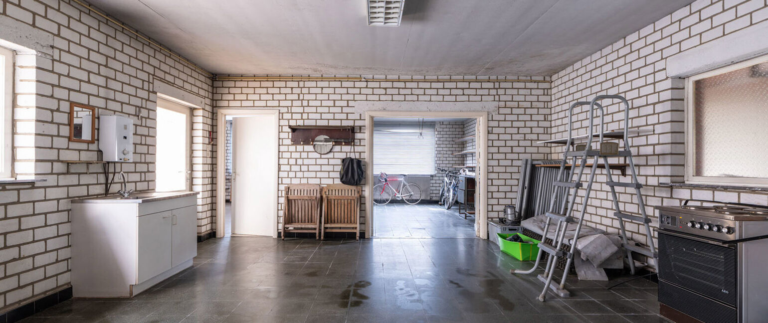 Individuele handelszaak te koop in Maaseik